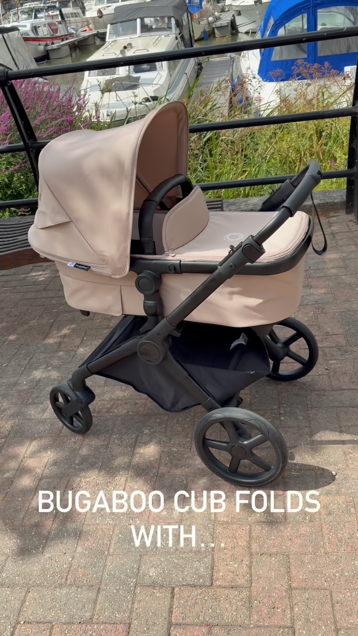stokke clic clac Clikk High Chair Colour:Black w/ Silver Sparkle 16-vents The lightweight design makes Køb CYBEX Autostol fra