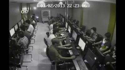Rambulan sa isang computer shop! S H i i n | Shet. Ang saya diba?