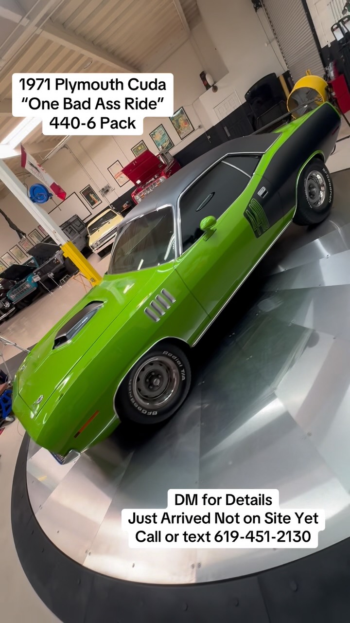 $3.3 million drive-by 😮‍💨 1971 Plymouth Hemi Cuda Convertible