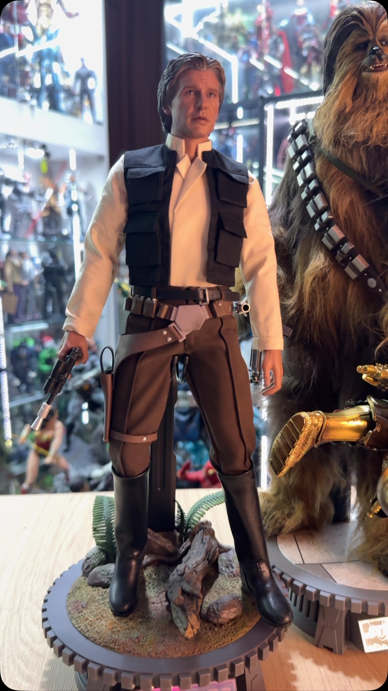 SIDE SHOW　プレミアムフォーマット【C-3PO】1/4　高48㎝　限定品 Chewbacca™ and C-3PO™ Premium Format™ Figure by Sideshow