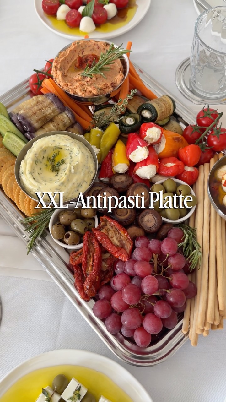 Große Antipasti-Platte, 🇩🇪Alle Rezepte stehen im 1. Kommentar📌, 🇹🇷Tarifleri 2. yorumda sabitli📌, Heute bereiten wir eine große und gut gefüllte Antipasti-Platte zu. Perfekt, wenn ihr Besuch empfangt,