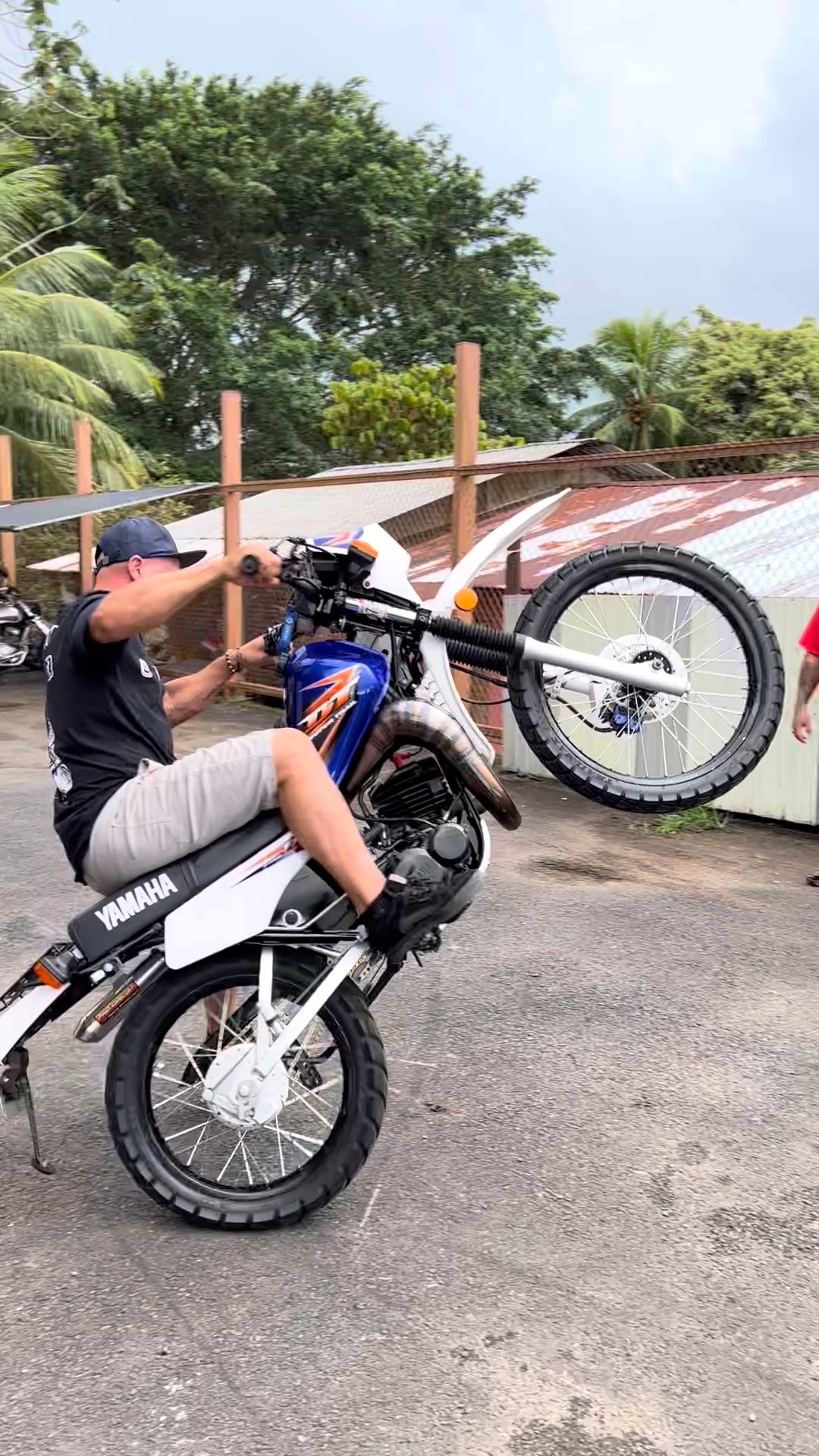 Cómo armar una moto para stunt 🏍️🏍️ . . Instagram: https://www ...