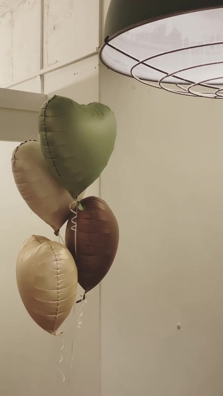 🎶➿ . . . 🎈느낌있는 커스텀 레터링풍선 🎈센스는 한 끗 차이🤟🏼 🎈컬러쟁이의 오만가지 풍선 컬러믹스 60센치 헬륨풍선을 ...