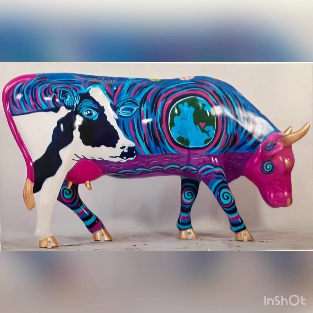 カウパレード　Cow Bella Jan Heaton Something different. Yes . . . I painted a cow in 2011 for the