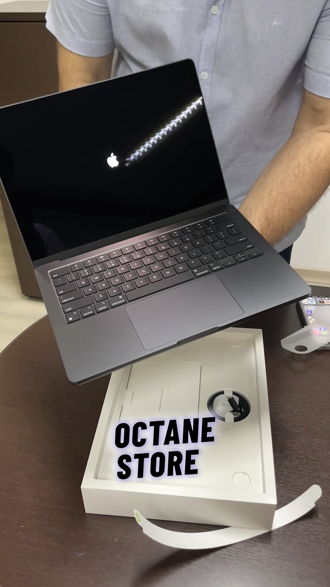 Você já sabia desse atalho secreto do Mac? 🤯👇 CTRL + CMD + Espaço ...
