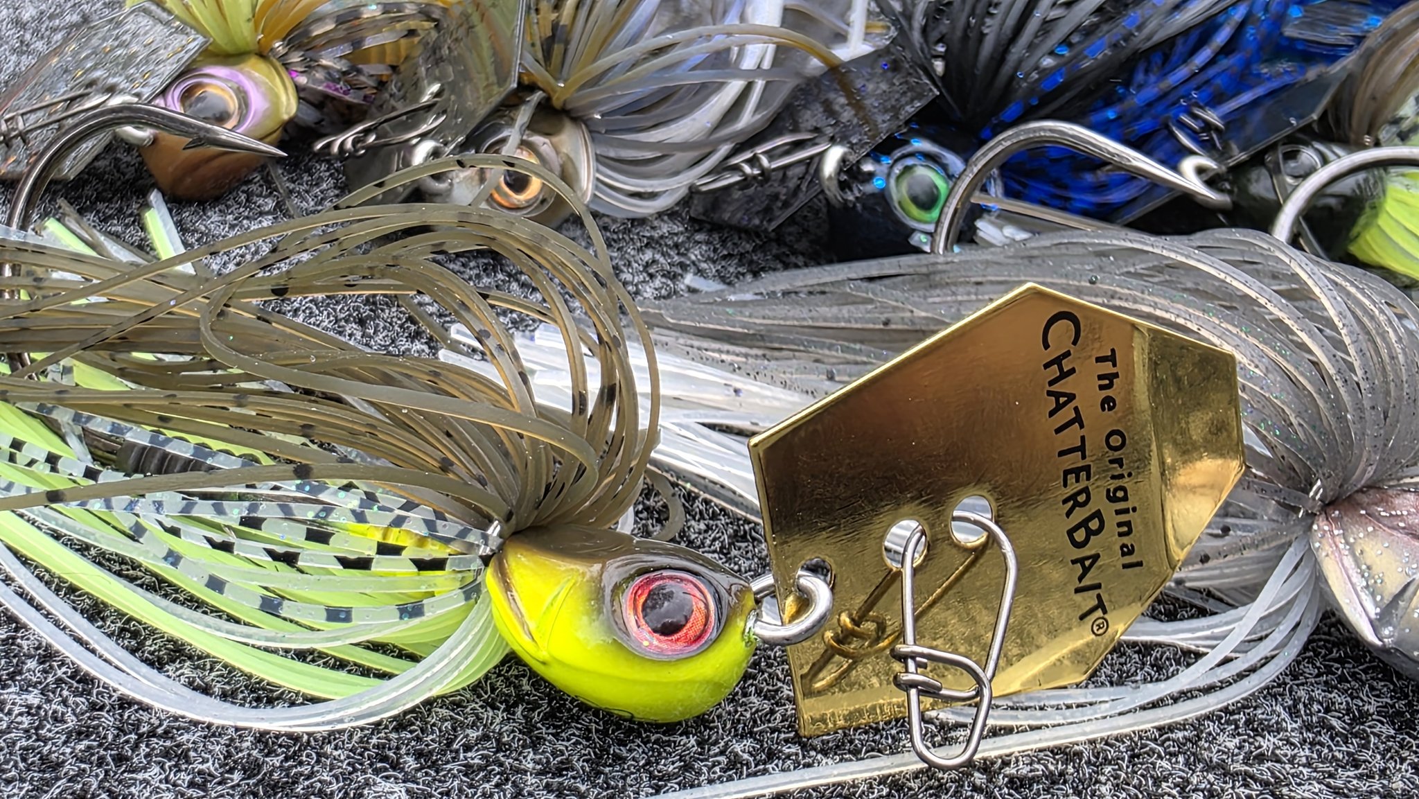 carving a wood fish hook Dolphin w/ Engravings Spectra Line Model:10 lb Hi-Vis Yellow (≤ 300 Yards) Easily carried in pockets Ford F250/F350 Super Duty popper