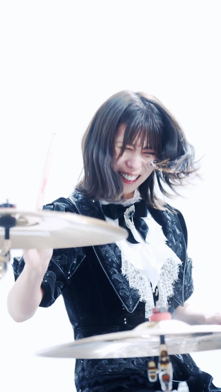 BAND-MAID - BAND-MAID added a new photo.