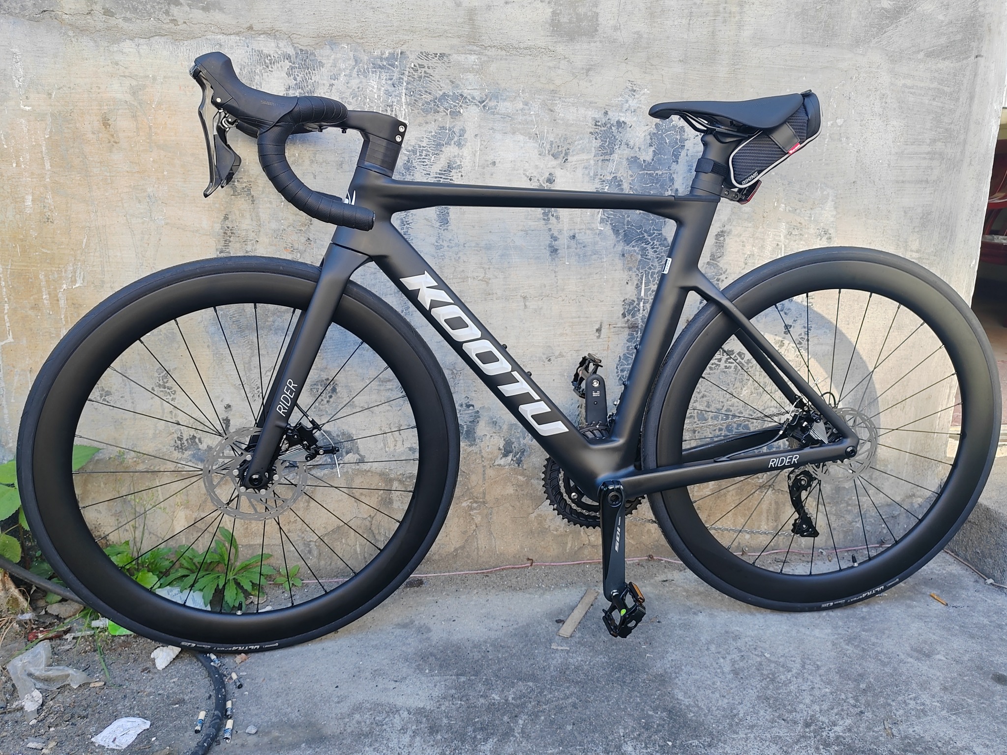 はじめてのロードバイク KUOTA カーボンロードの紹介 | Climb cycle