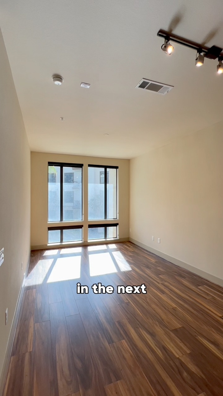 Houston High Rise | Houston TX - Houston High-Rise Apartments With Inversion Therapy