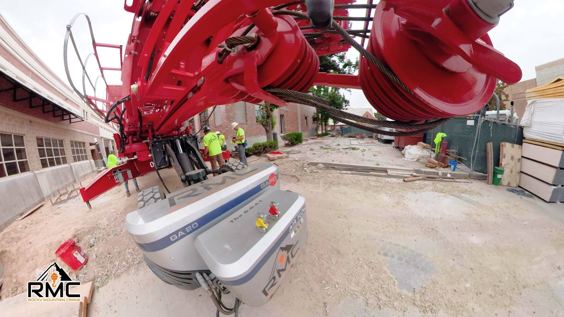 GAPO | The GAPO performing at its best in tight job site situations! ## ...