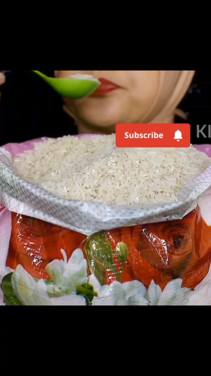 Raw Rice Eating By Joy Lornafe || suara makan beras mentah #asmr ...
