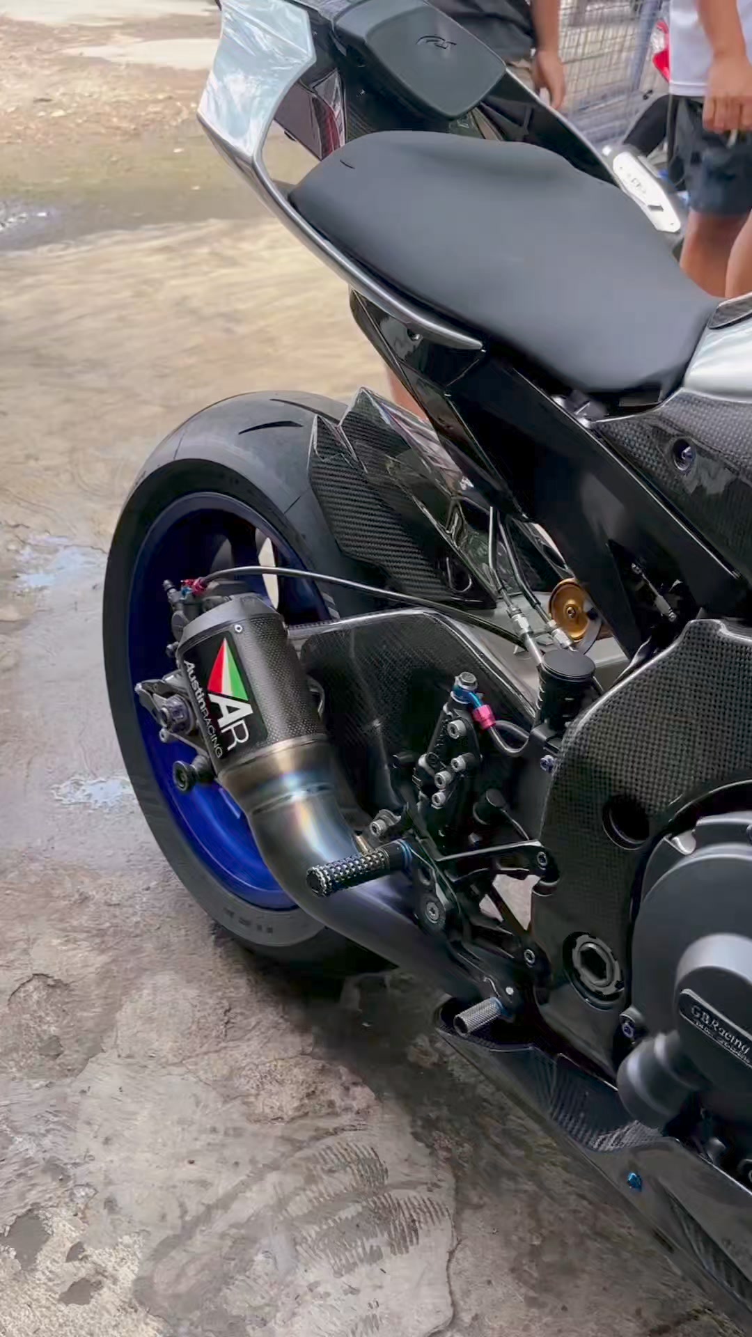 R1 Power 🔥 🏍️ - @maraesthetics 📸 - @louisvillecarspotter
