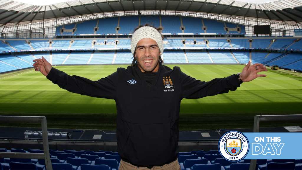 OTD | Carlos Tevez signed 2009 | Manchester City