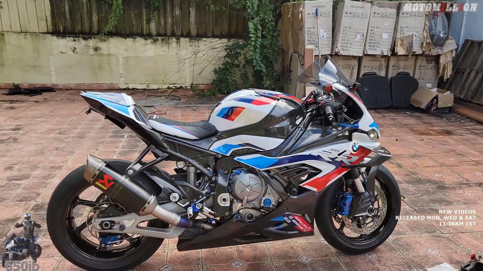 BMW M1000R/RR Slip-On Exhaust System. It's an easy choice