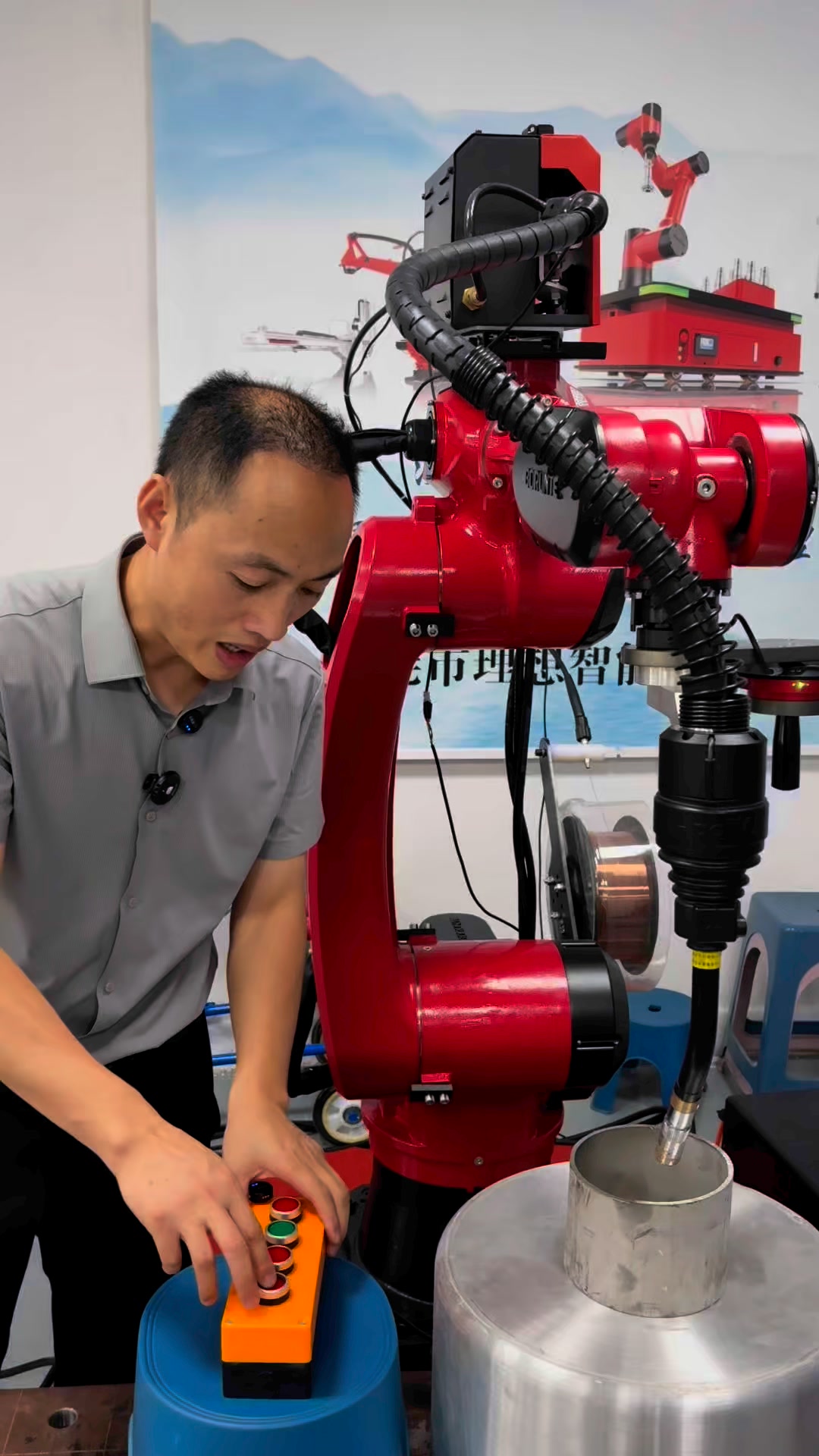 Industrial robot #industrial #factory #six_axes #borunte_robots_jack # ...