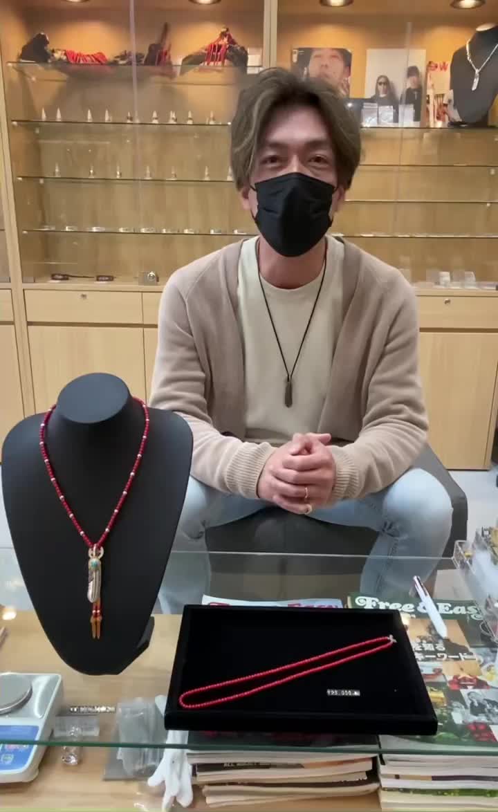goro's上金金縄TQフェザー赤ビーズSET 5㍉玉のアンティーク赤ビーズで
