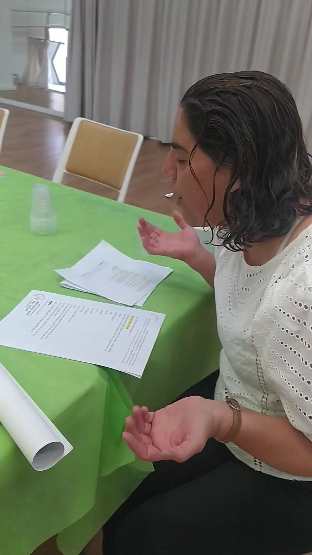 כשאתי פוגשת את אתי | מכירים את הזמרת אתי לוי? במשך הסגר הראשון ישבה אתי ...