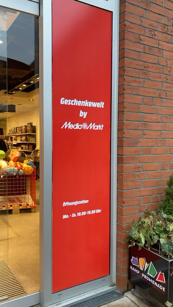 Eröffnung Weihnachtsoutlet Shop von @mediamarkt.osnabrueck.city , Schaut vorbei und sichert euch tolle Geschenkideen 🎁, #mediamarkt #osnabrück #kamppromenade #weihnachtsgeschenke | KAMP-PROMENADE