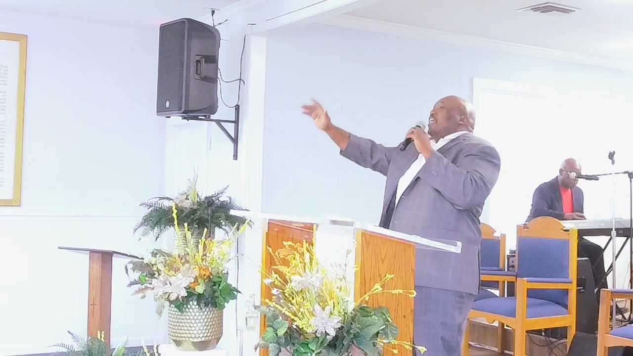 Sunday Morning Worship Pastor Brian Small Acts 16:25-26 What Prayer Can ...