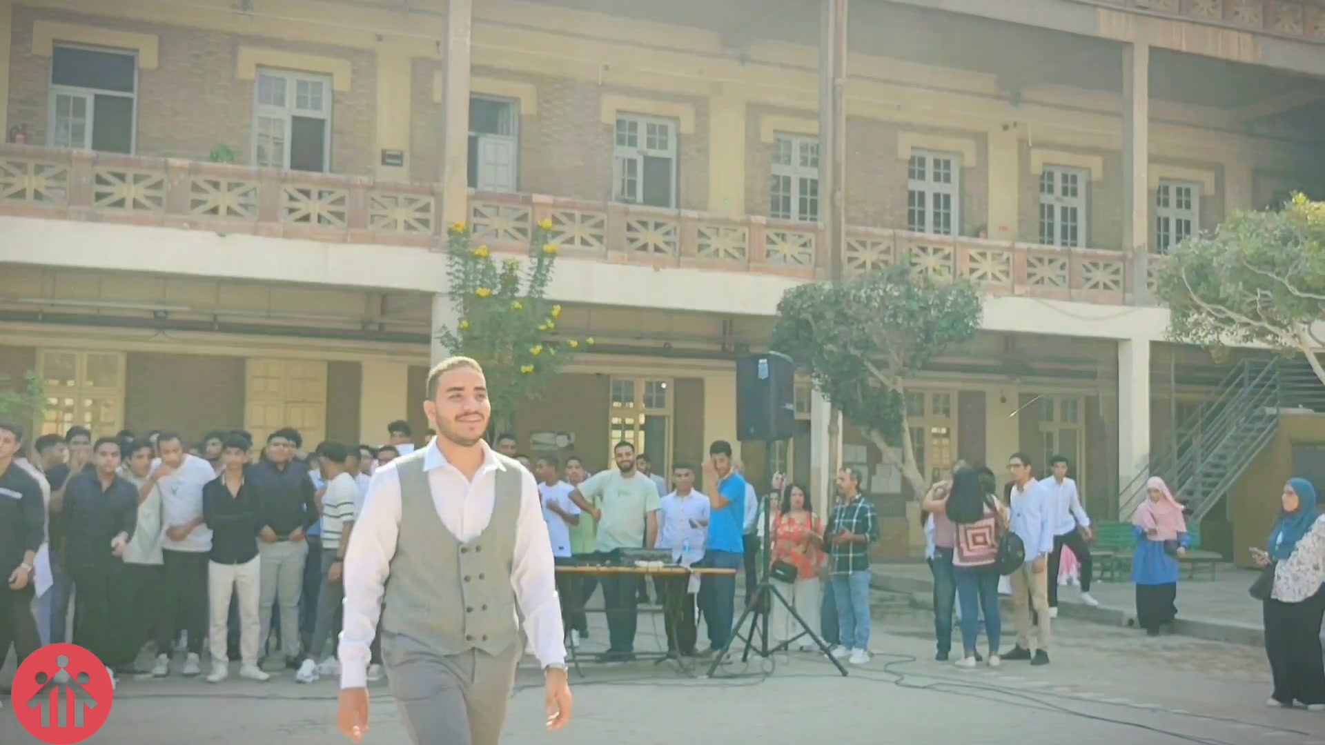 بكل فخر واعتزاز، أقام معهد السالزيان دون بوسكو حفل تكريم أوائل العام ...