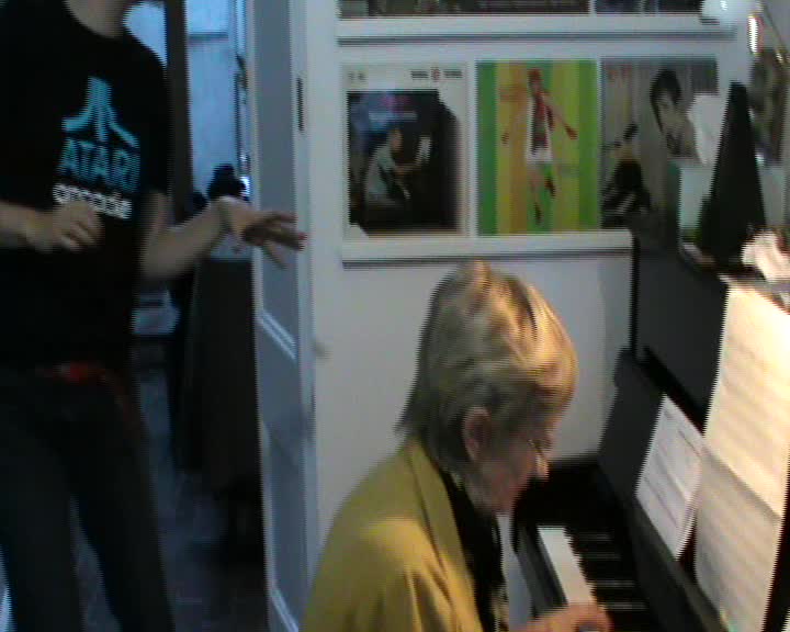 Barbara Moore's lush Voices In Latin album