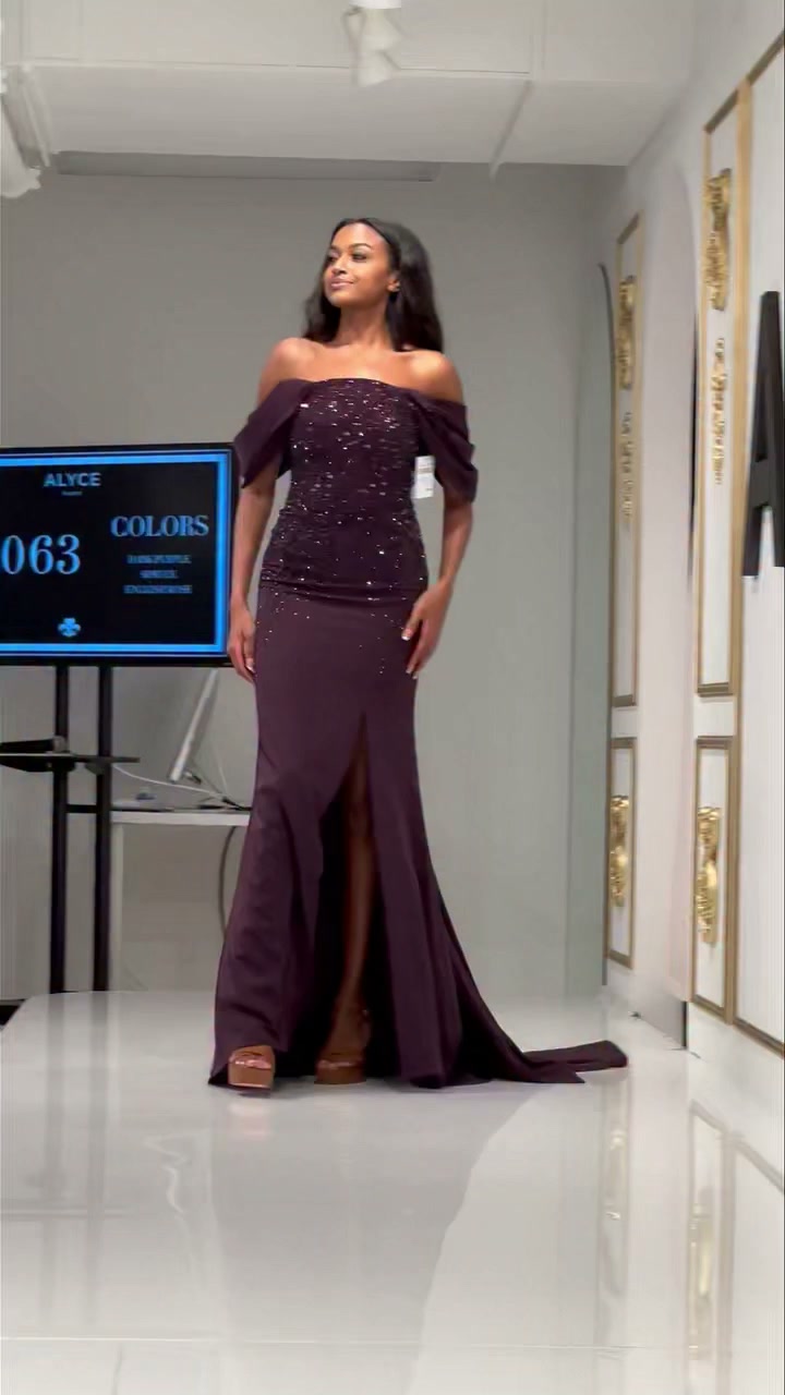 Book your mother‘s appointment now!!, https://visibook.com/ashandtsformals | Ash and T's Formals