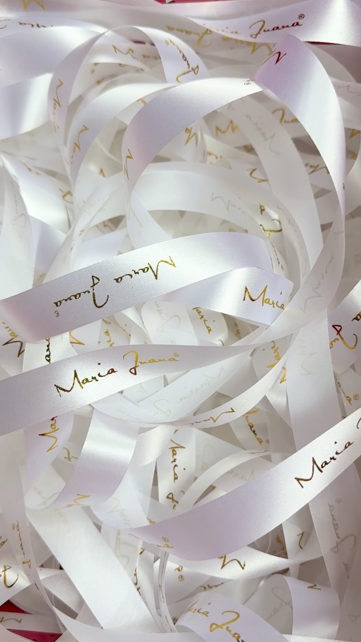 Customazing Ribbons