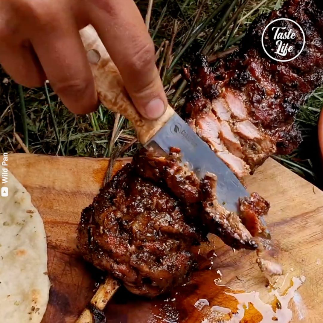 Here is how to prepare delicious gyros over the fire Credit: YT: Wild ...