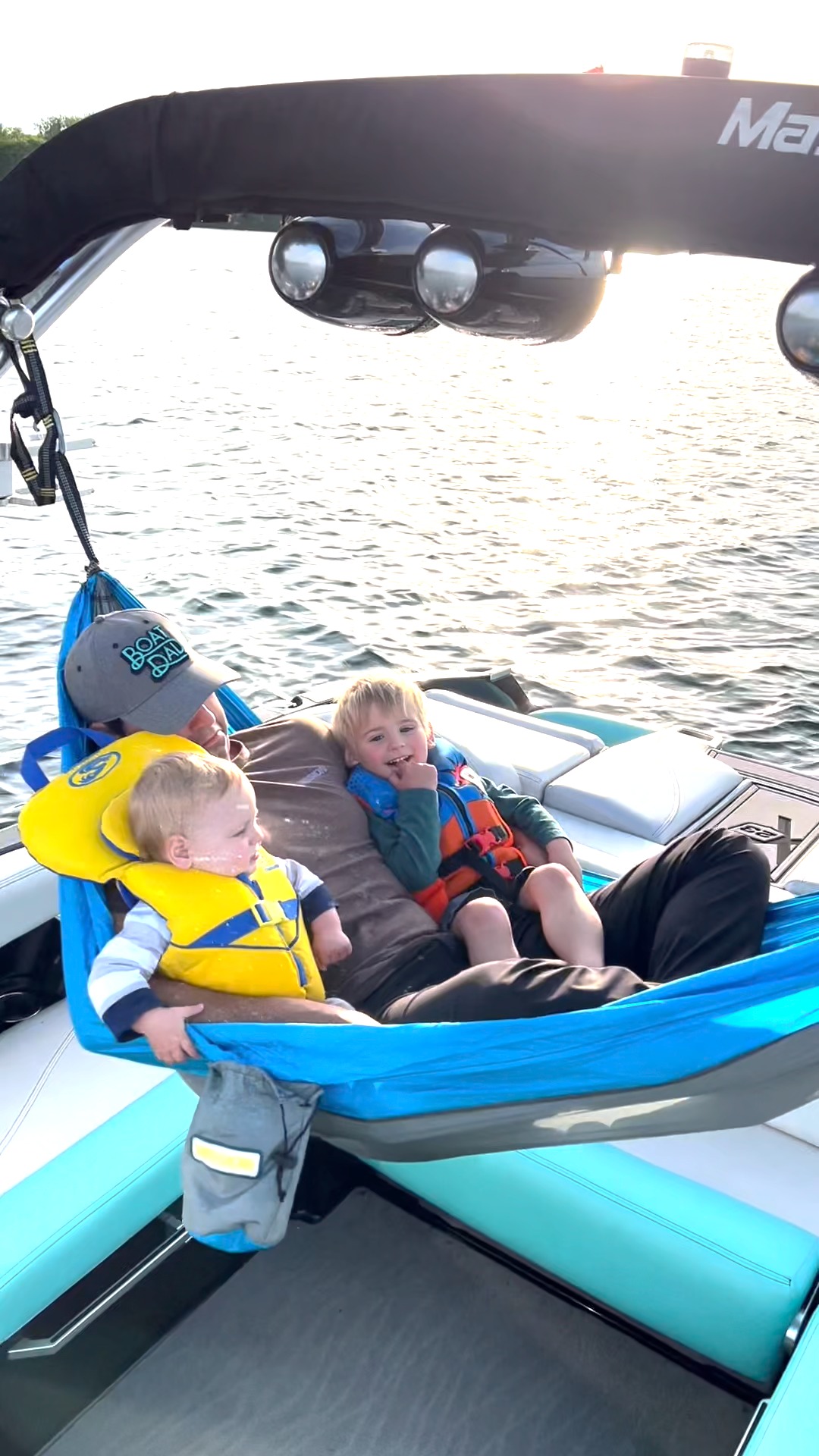 tent in sale 12 Person Instant Cabin with Full Rainfly Type:1 St. Kayak & Canoe Rentals The tent frame is swimming-equipment