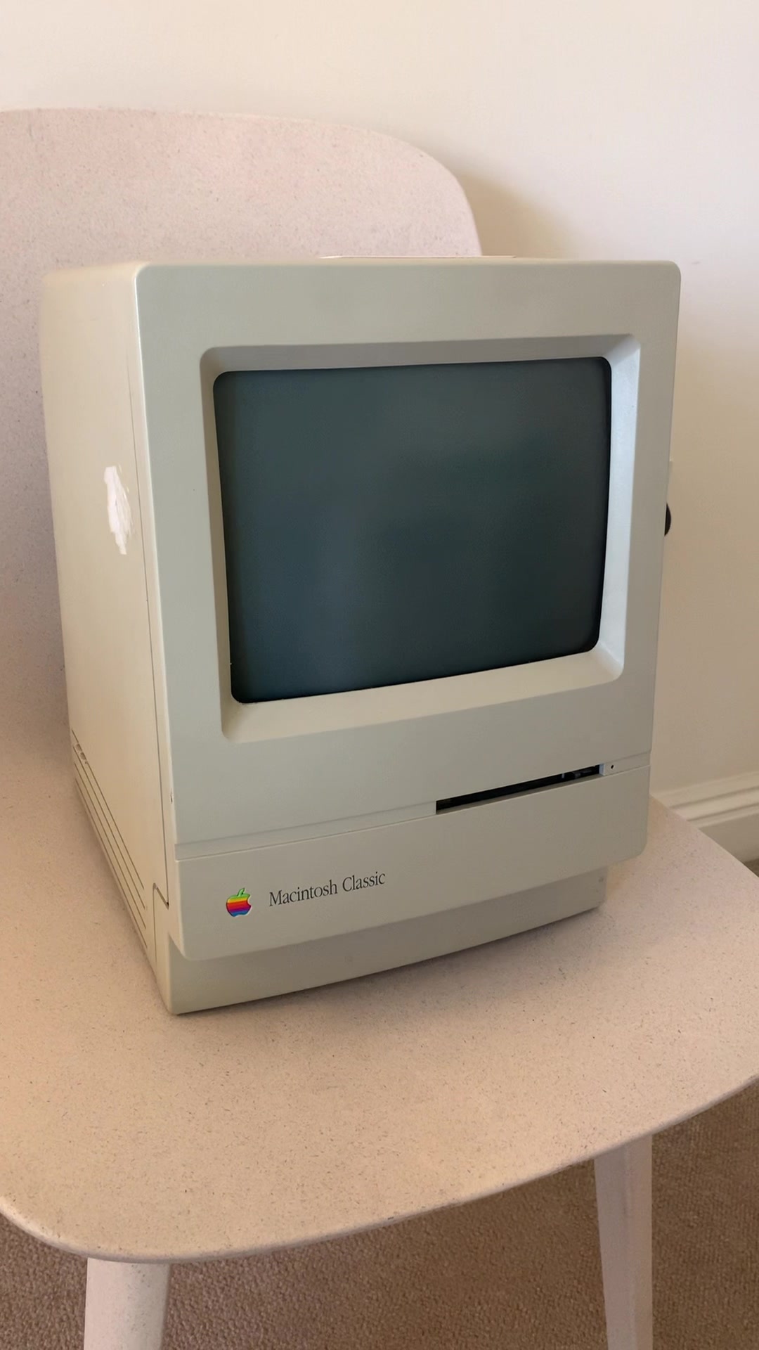 How to boot a Macintosh Classic that won't turn on?