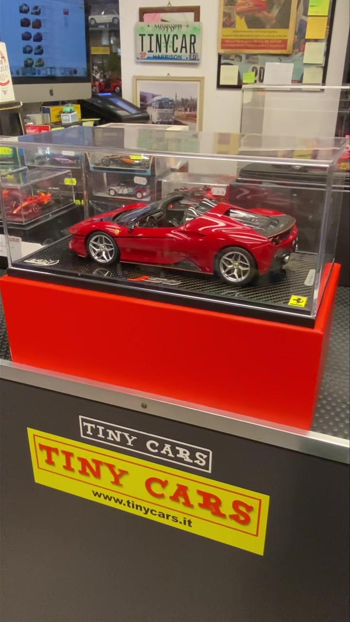 BBR 新到貨 New arrivals! 1/18 Ferrari J50 2016 Rosso Tristrato