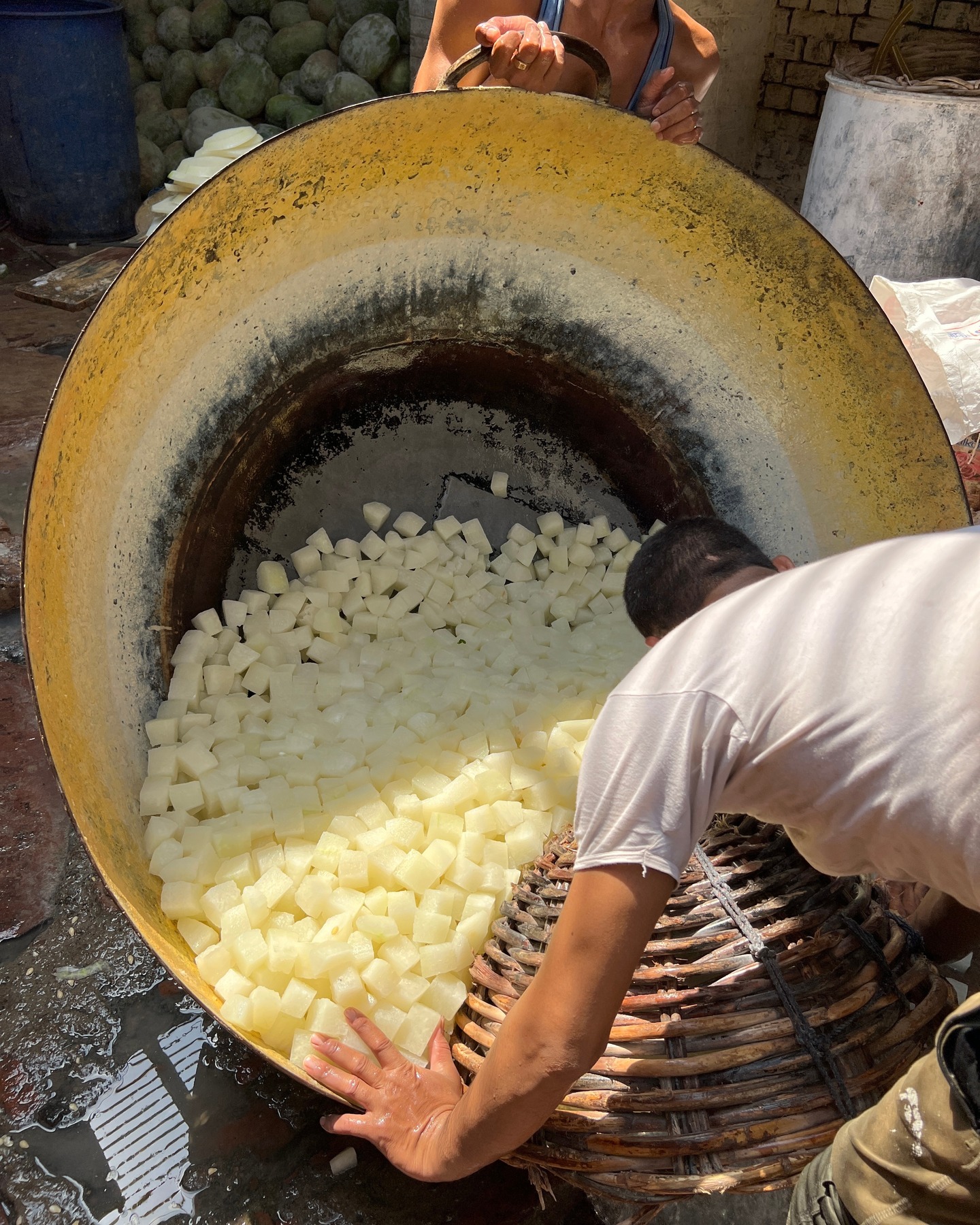 Most Hygienic Petha | World Famous Agra's Petha Making at Praacheen ...