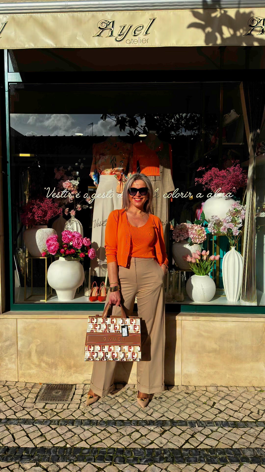 Abril chegou com muitos looks incríveis! 🧡 | Ayel atelier | Facebook