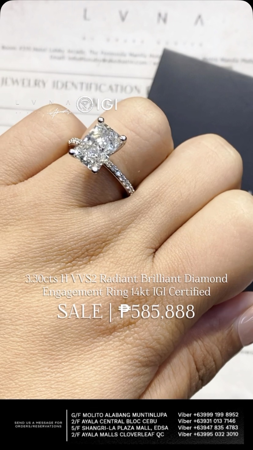 GET IT BEFORE IT'S GONE! 💎#MakeHerSayYESwithLVNA 💍 Visit our stores ...