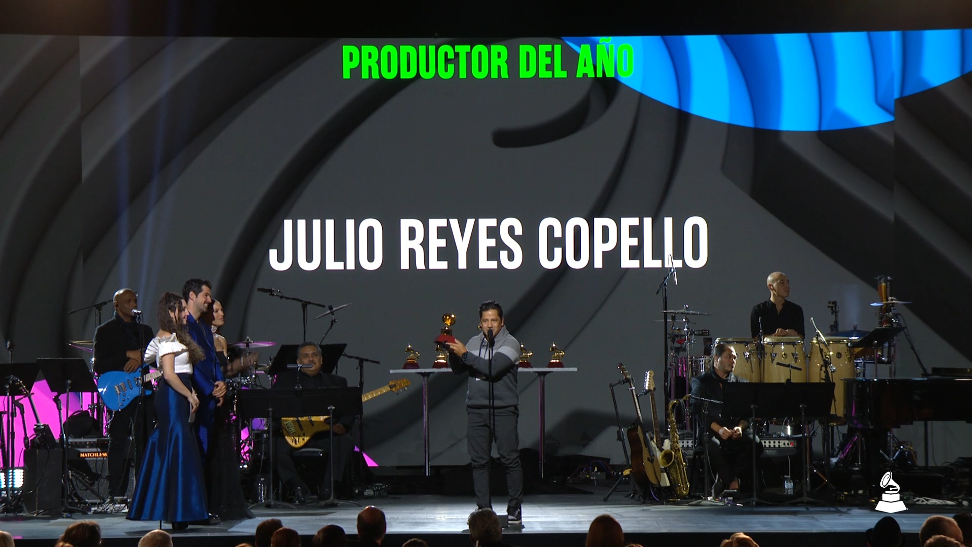¡Felicidades! Julio Reyes Copello Productor del Año 🎶👏👏👏 #LatinGRAMMY ...