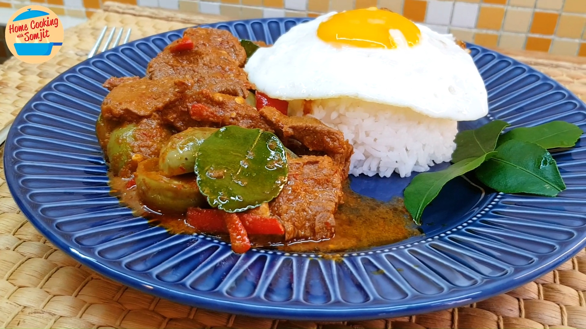 Spotted Sickle Fish Recipe: Fried Fish with Fresh Turmeric | Fried ...