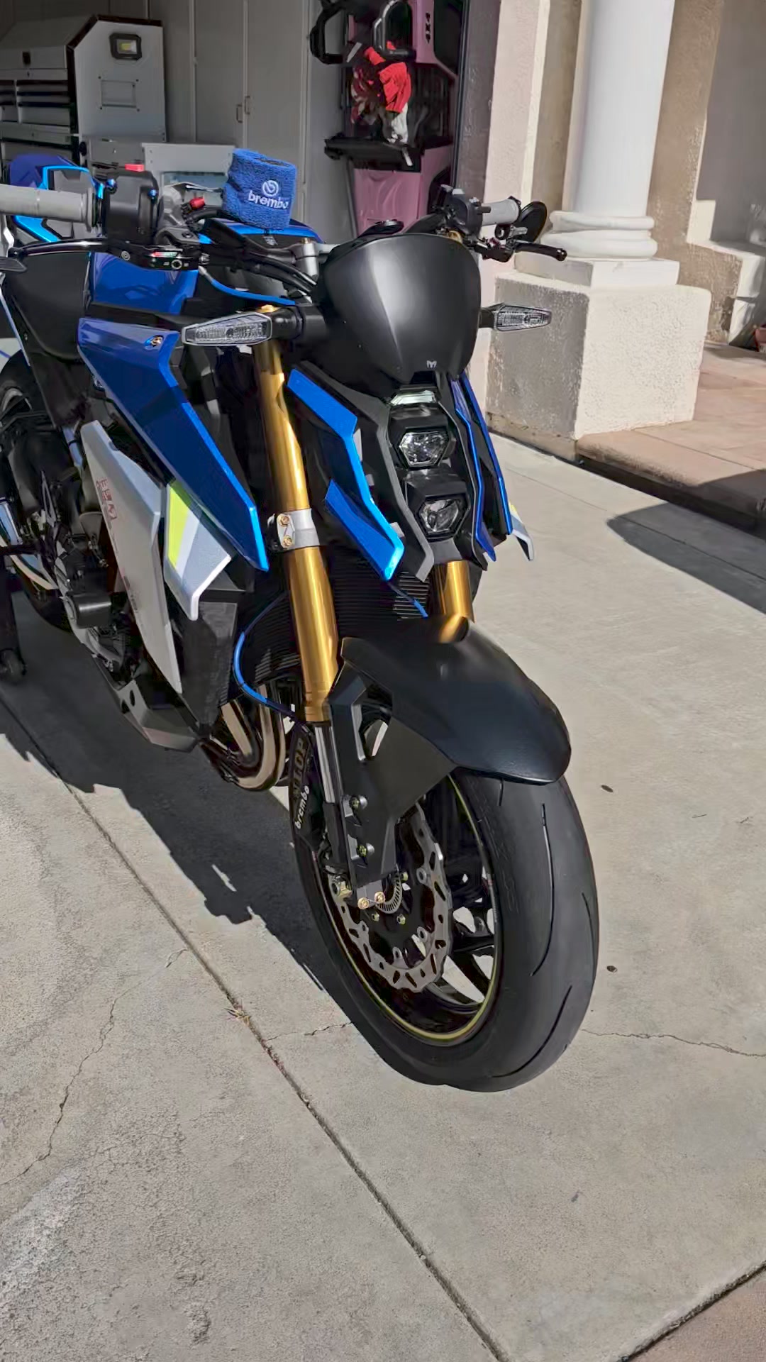 Bought a 2025 GSX S1000 after my 2024 MT-09 got stolen. The GSX