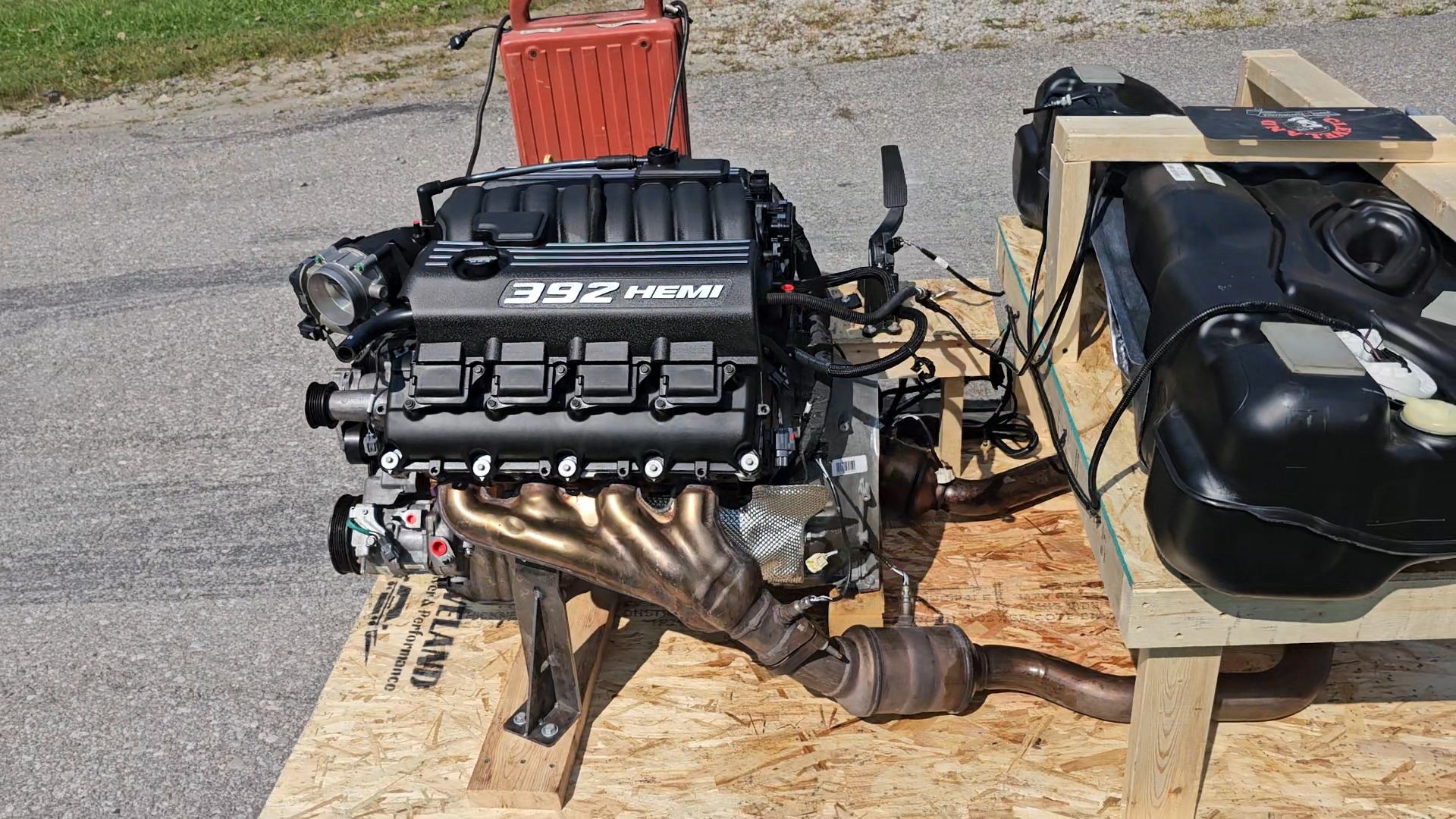 For anyone looking for a 6.4L HEMI swap, but wanting to avoid the 