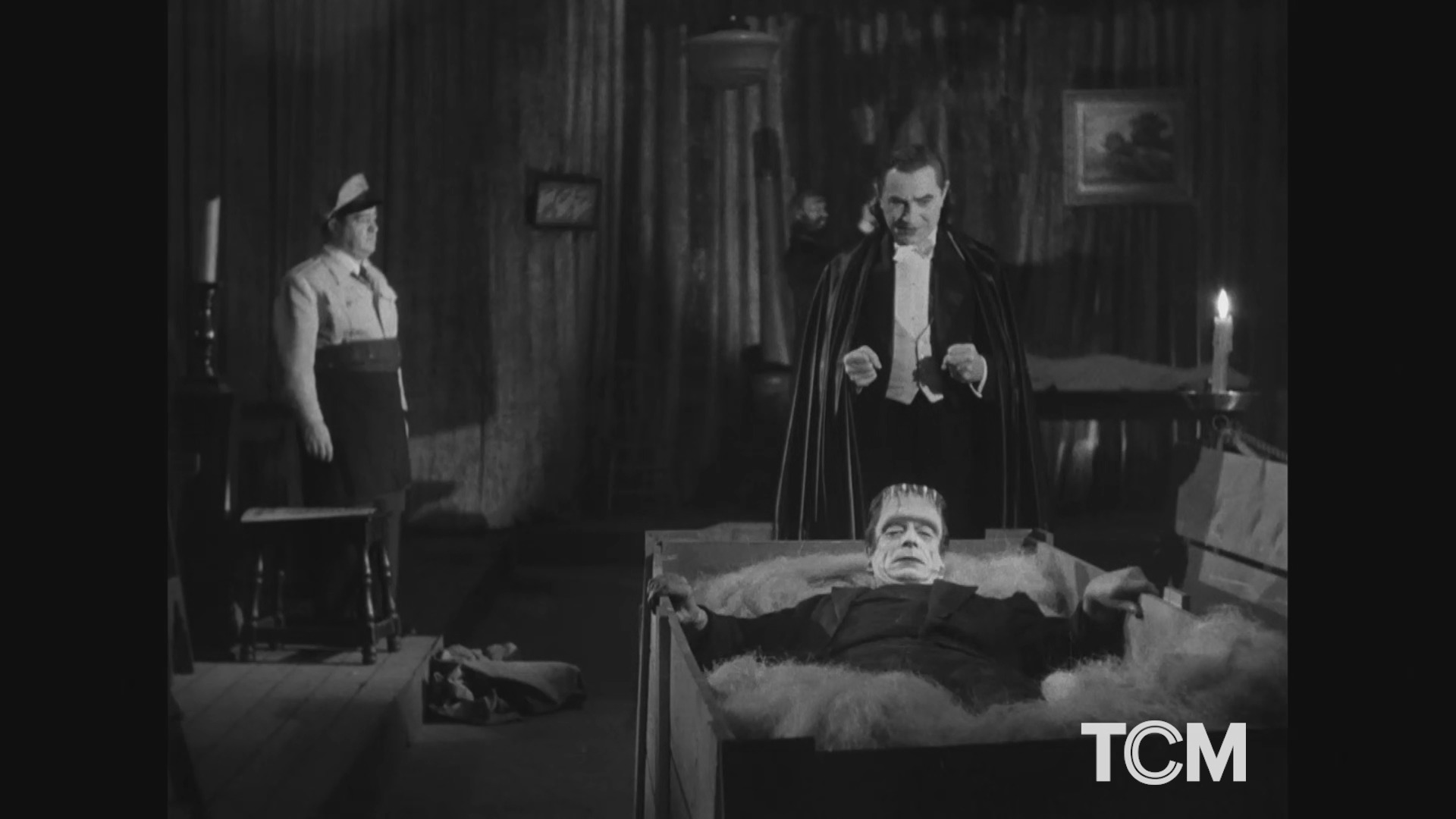 Fred Astaire dances on the ceiling in ROYAL WEDDING ('51) | Fred ...