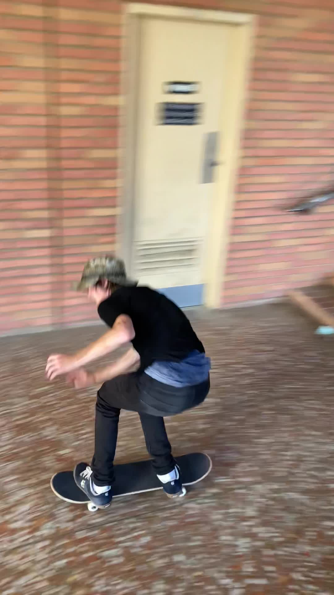 Nollie bs 180 front foot flip | Sewa Kroetkov