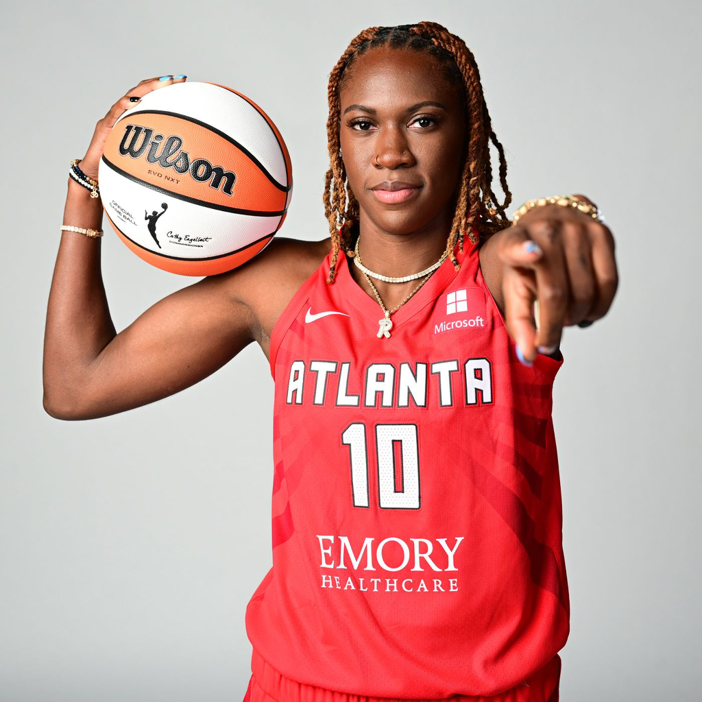 Rhyne Howard has nailed 3 3PT FG after the break! #WNBA #atlantadream ...