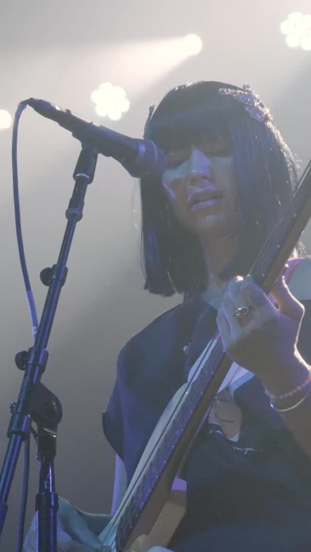 Khruangbin (@khruangbin) • Facebook