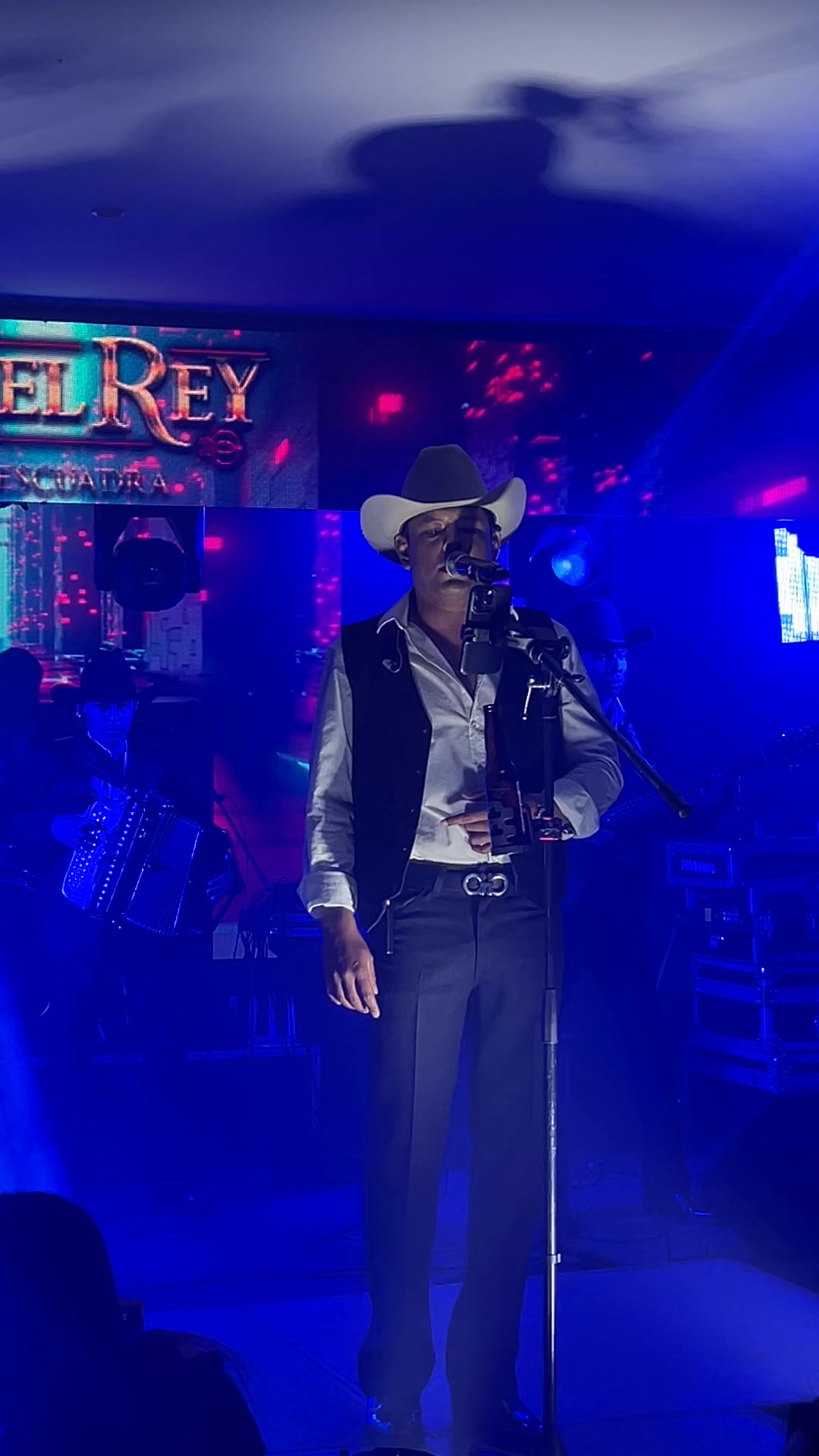Danniel Rey y Su Nueva Escuadra