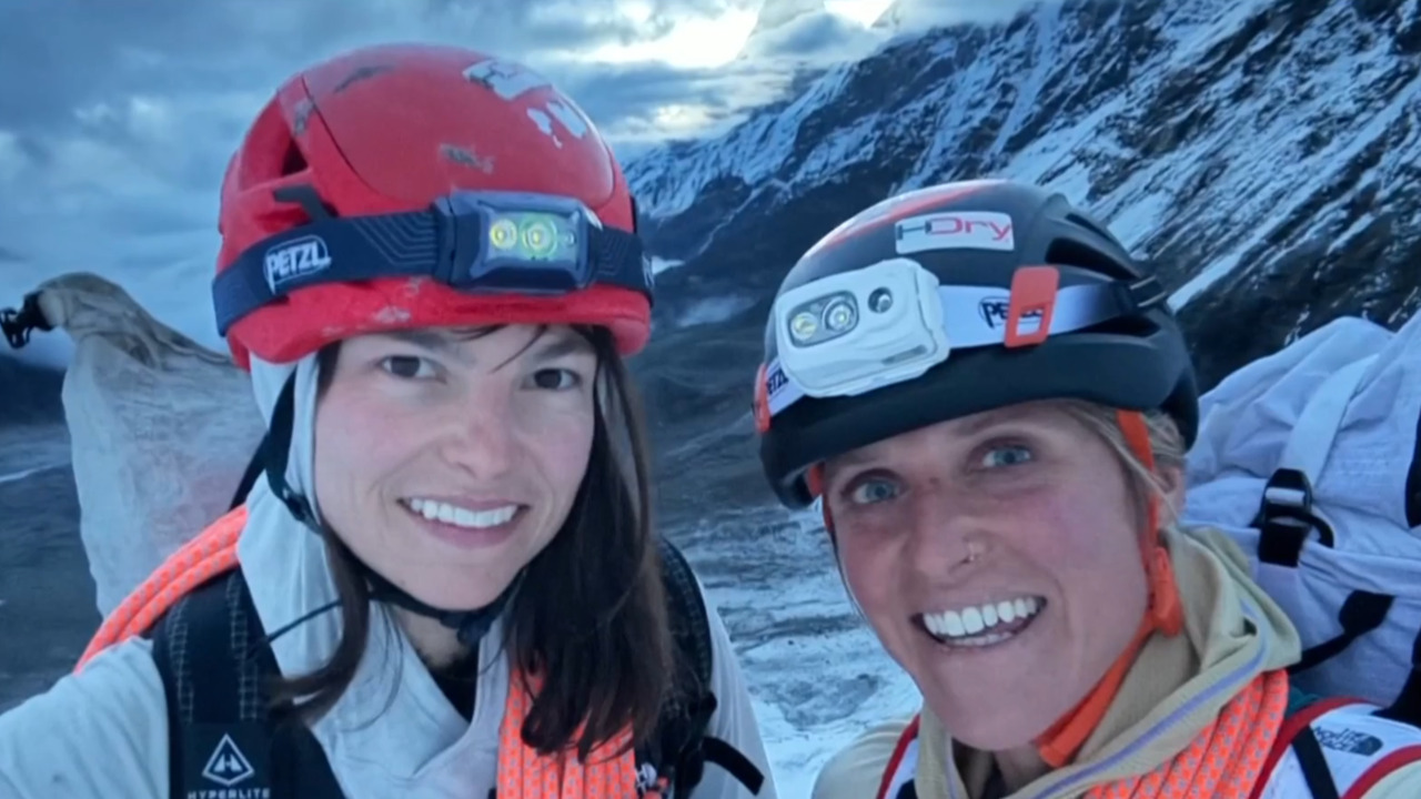 UK and US climbers have been rescued after losing their equipment in a ...