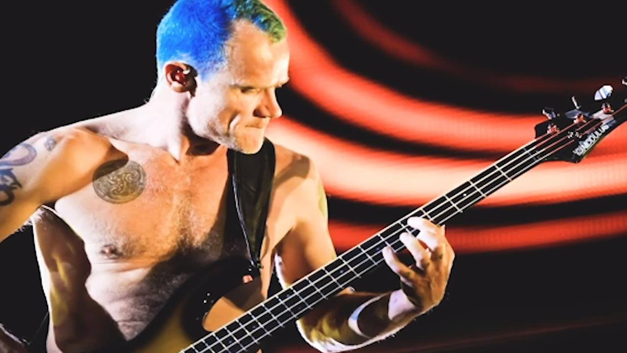 Flea one of the finnest rock bass players to ever walk the