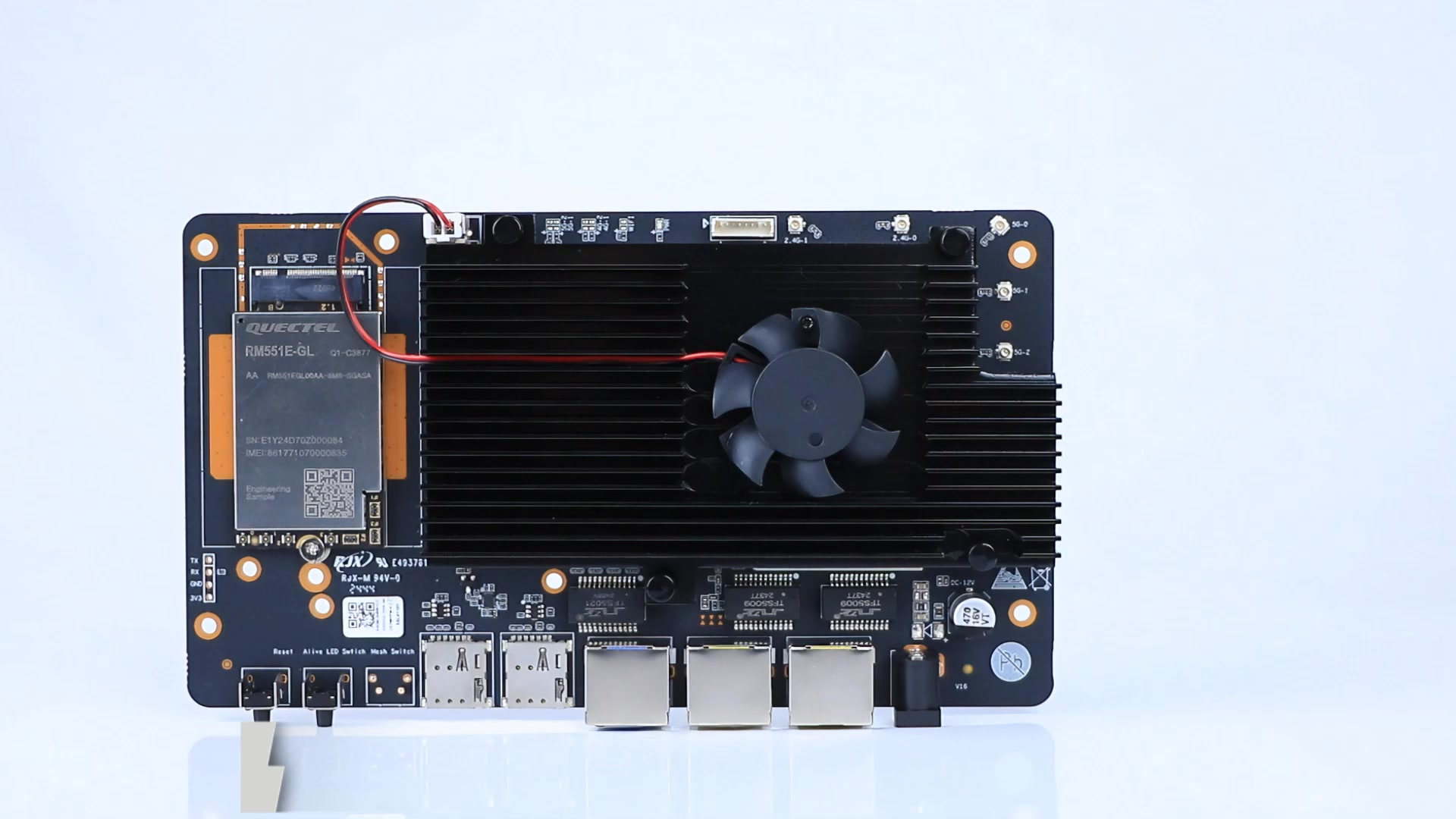 Does the Huawei Optixstar S800E XGS-PON SFP ONU run cooler when