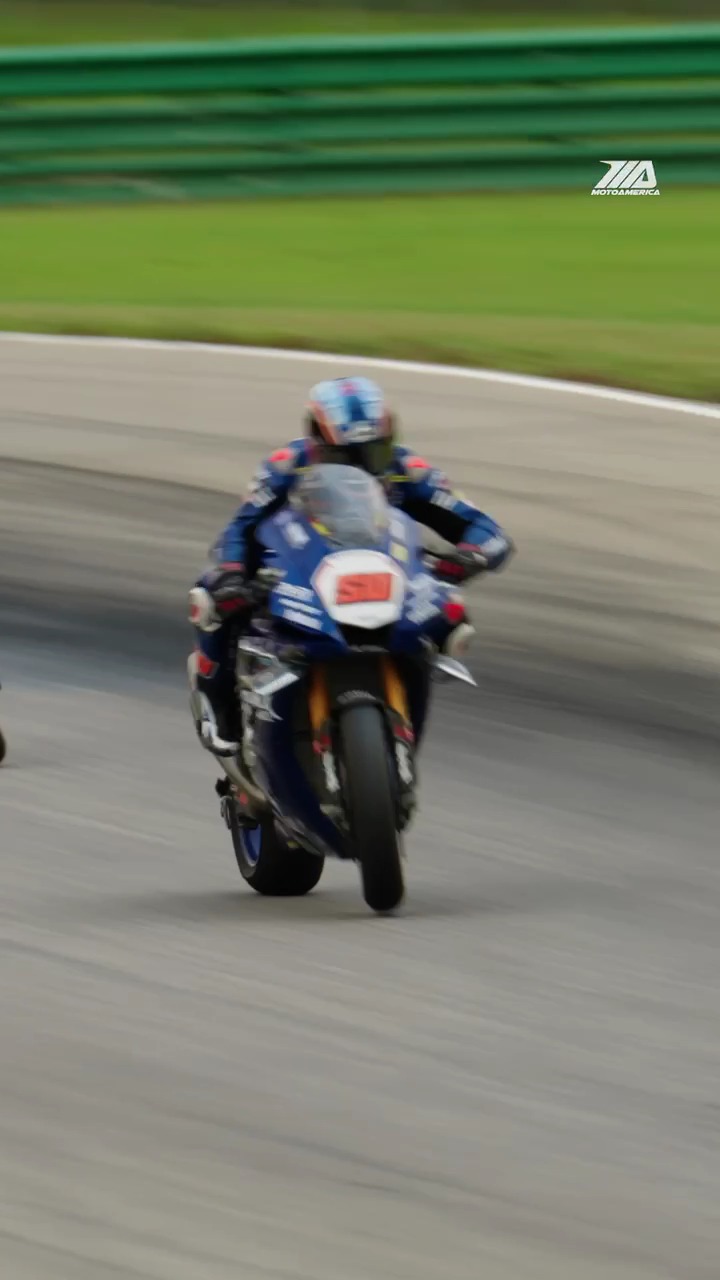 Bobby Fong wringing every last drop of speed out of the Yamaha YZF