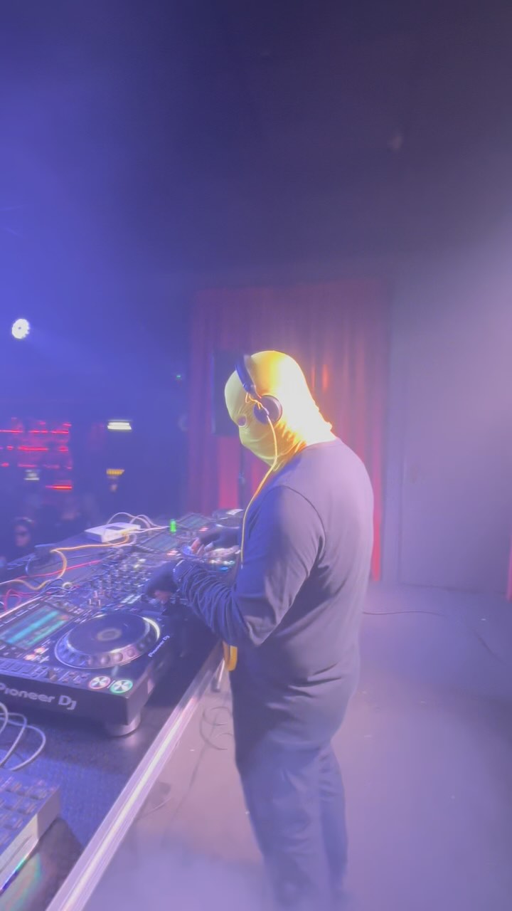 Alien Rave