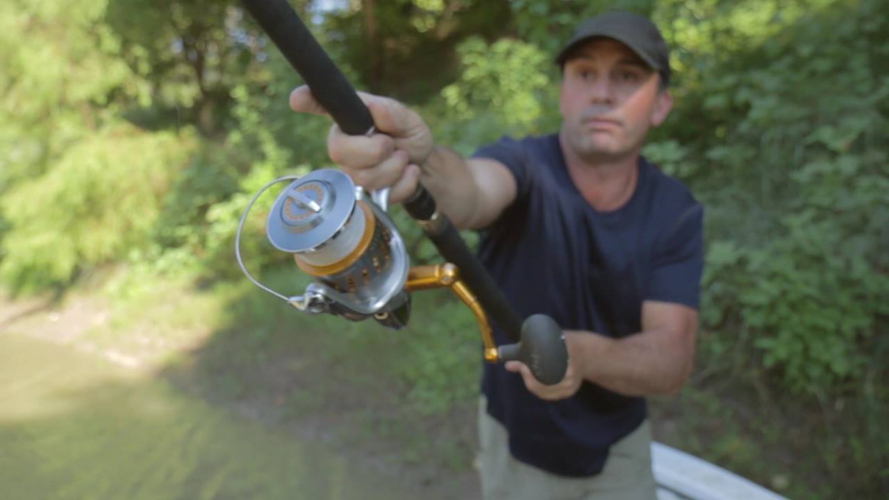 back at the creek bank fishing pole BnM Bucks Best Ultralite 11' 20 EVA foam handle Abu Garcia Ambassadeur Silvermax itemID-12005 Brand:Garmin/Lowrance