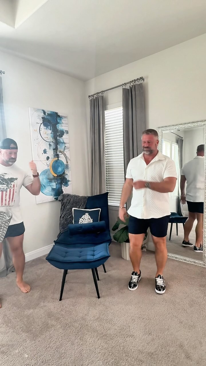 When you gotta get ready really quick! #Transition #MensFashion # ...